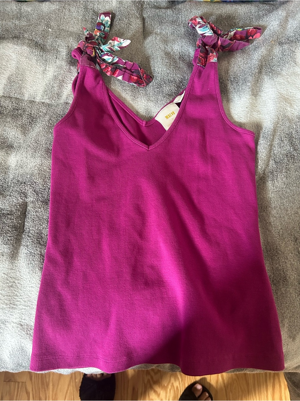 Anthropologie Maeve Magenta V-Neck Tank with Floral Tie-Straps size M